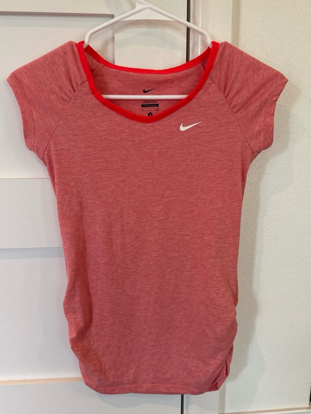 Nike Women's Coral Red Heather Short Sleeve Performance Tee